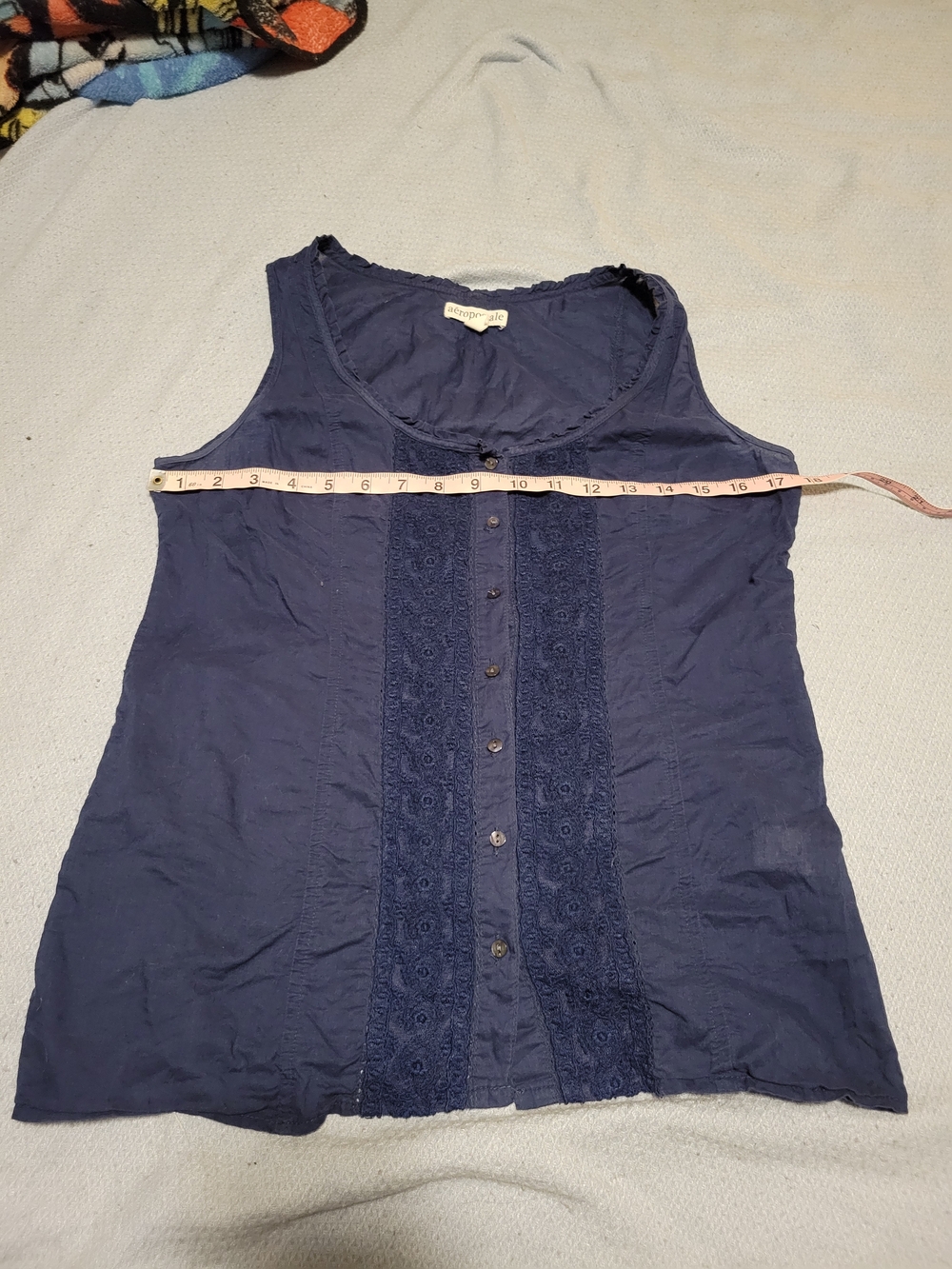 Aeropostale Blue Sleeveless Button-Front Lace-Trim Tank - Picture 3 of 8
